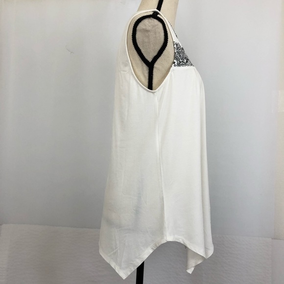 Women’s NWOT Adrianna Papell White & Black Tank Top Size M - Picture 3 of 6